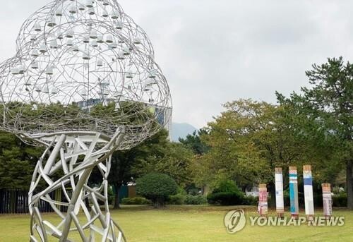 창원시, 2022년 조각비엔날레 총감독 공개모집