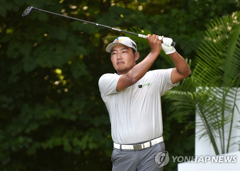 강성훈, PGA 윈덤 챔피언십 2R 1언더파…공동 12위로 하락(종합)