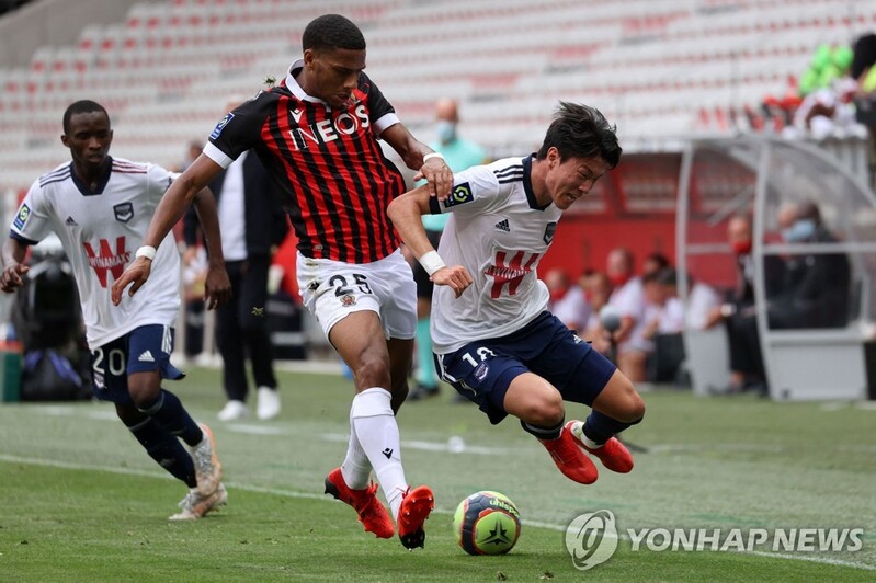 "보르도, 황의조 이적료 1천400만유로 제안 받아들여"