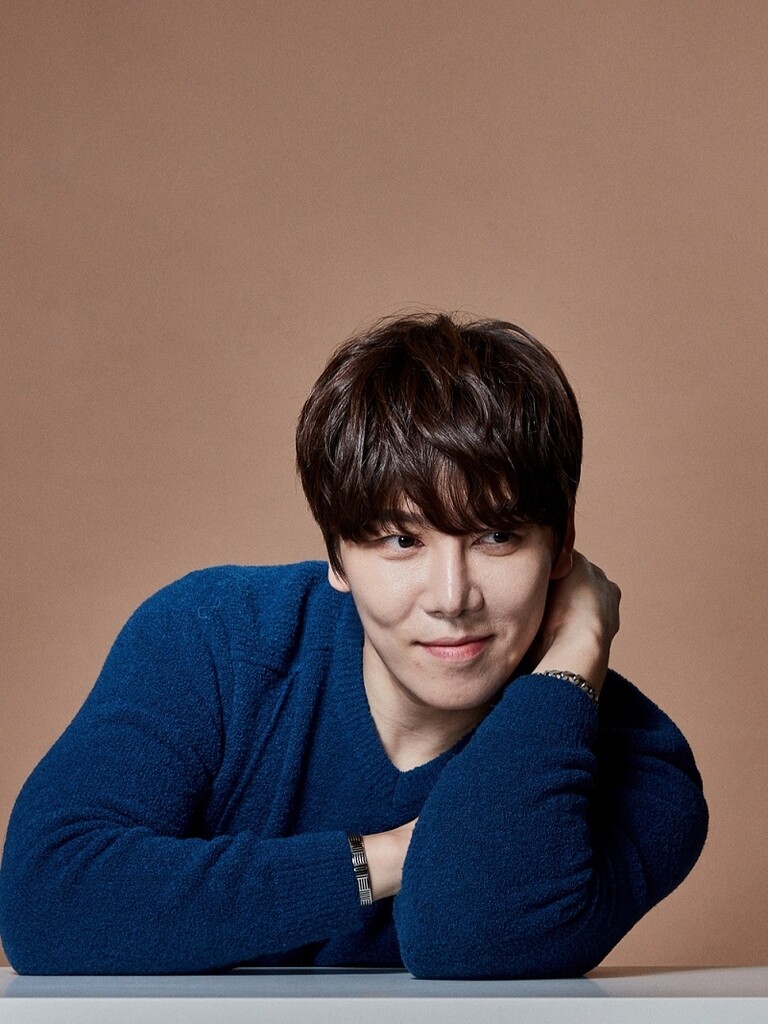 디셈버 출신 DK, 소속사 이적 후 첫 신곡 내달 발매