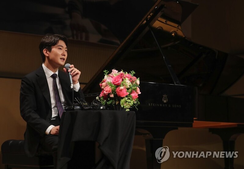 After 5 years, pianist Cho Seong-jin returns to Chopin