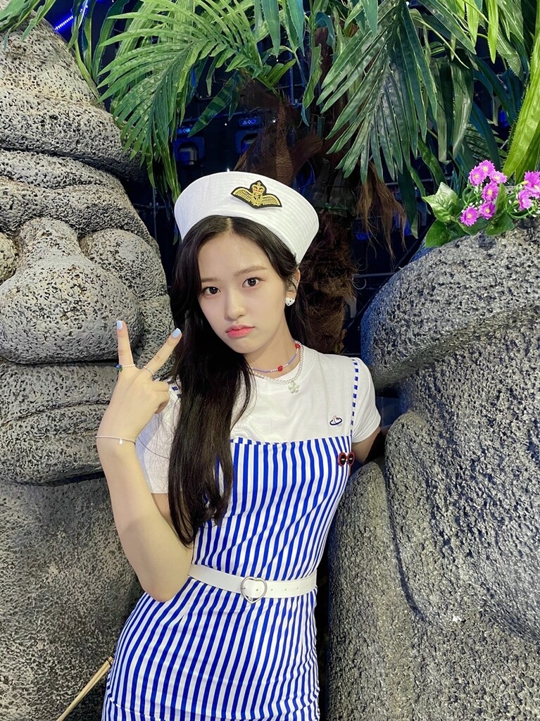 아이즈원 안유진·엔플라잉 김재현도 코로나19 확진