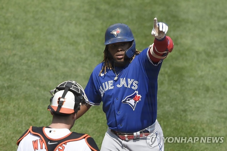 MLB 토론토, 볼티모어에 22-7 대승…AL 와일드카드 1위 등극