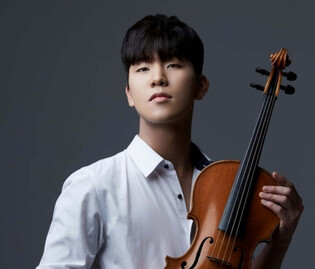 South K. violist Shin Kyung-sik wins 1st place for Johannes Brahms Competition viola