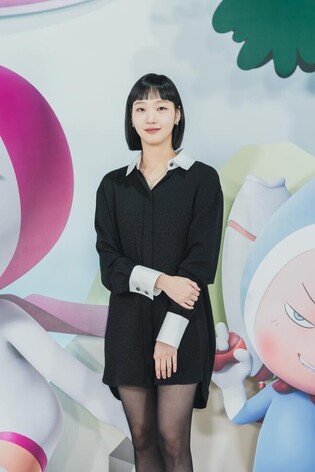 Actress Kim Go-eun satisfied with refreshing story for upcoming drama 'Yumi's Cells'