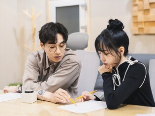 Former IZ*ONE member Jo Yu-ri kicks off solo to release duet with Lee Seok-hoon