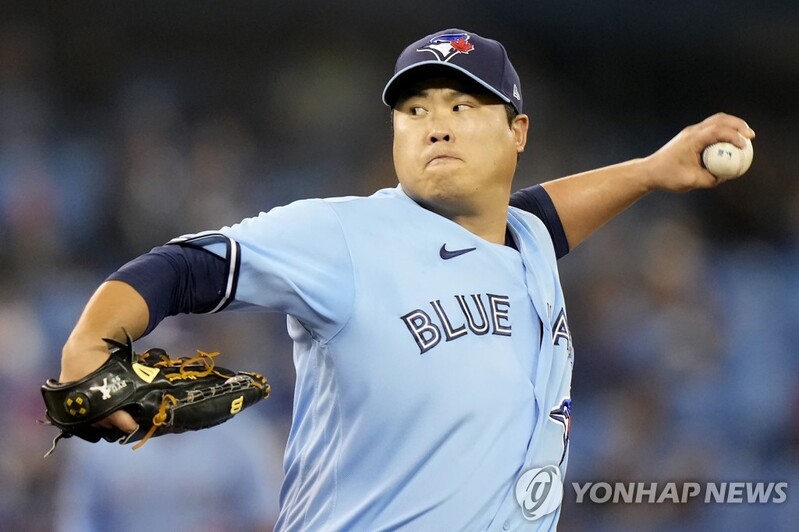 Blue Jays' Ryu Hyun-jin wins final regular season start, team falls short of postseason