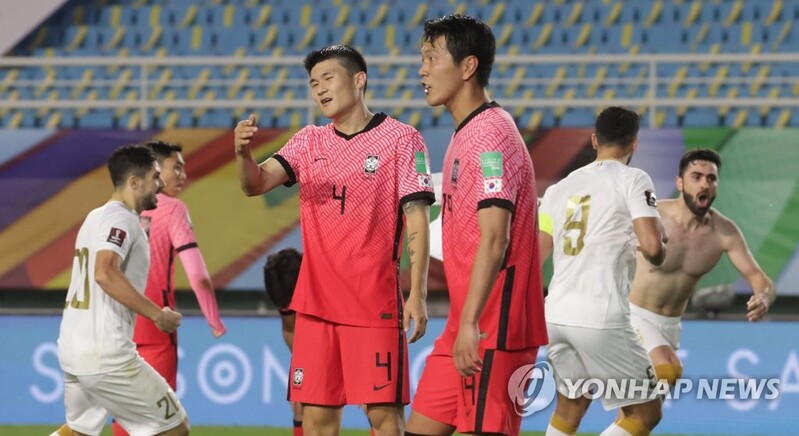 S. Korea again plagued by inefficient offense, defensive lapses in narrow World Cup qualifying win