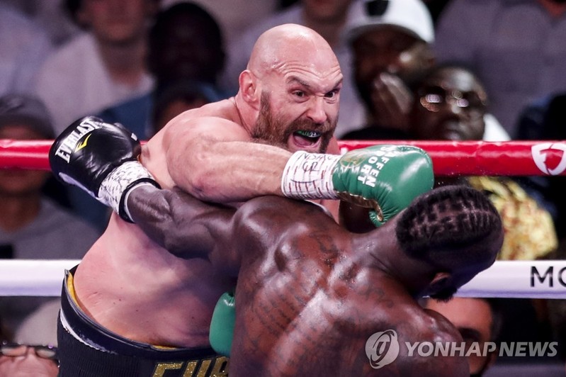 헤비급 챔프 퓨리, 2번 다운당하고도 와일더에게 11R KO승