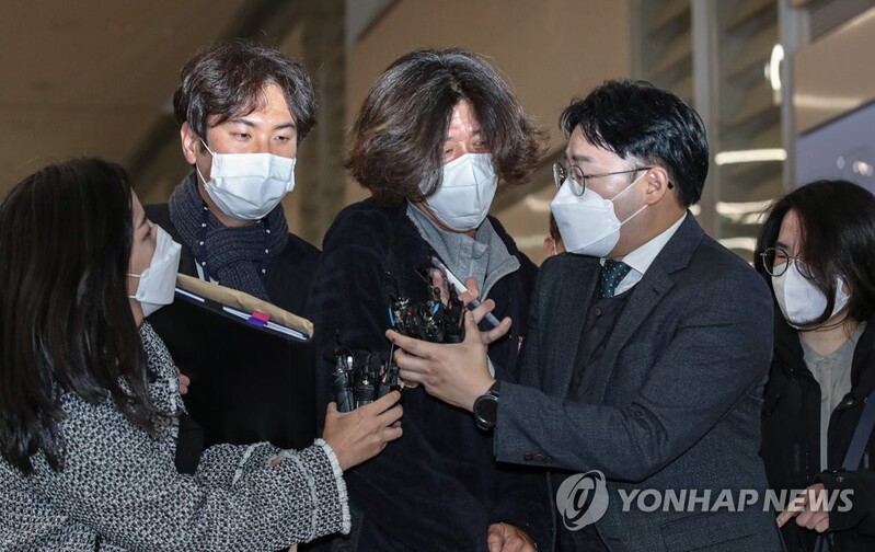 (LEAD) Key suspect in corruption-laden development scandal detained upon return from U.S.