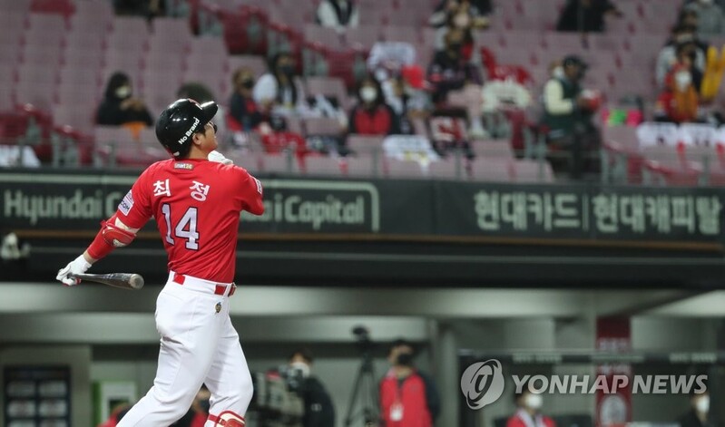 From one slugger to another: 'Break my record'