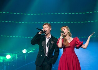 AKMU to perform offline in Seoul·Busan..."So fun and exciting"