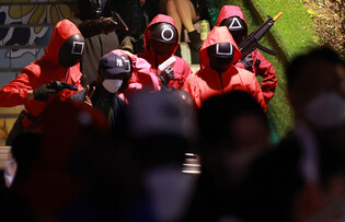 [Photo Pop!] Halloween Day becomes 'Squid Day' around the world