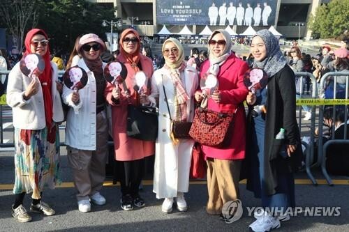 K-pop industry sees bigger opportunities in international market