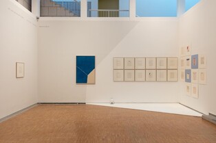 Artworks of late abstract artist Kim Whan-ki's last artistic journey in New York held as special exhibition