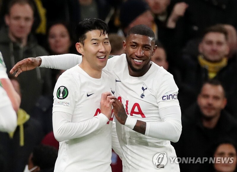 Son Heung-min scores in Conte's Tottenham coaching debut