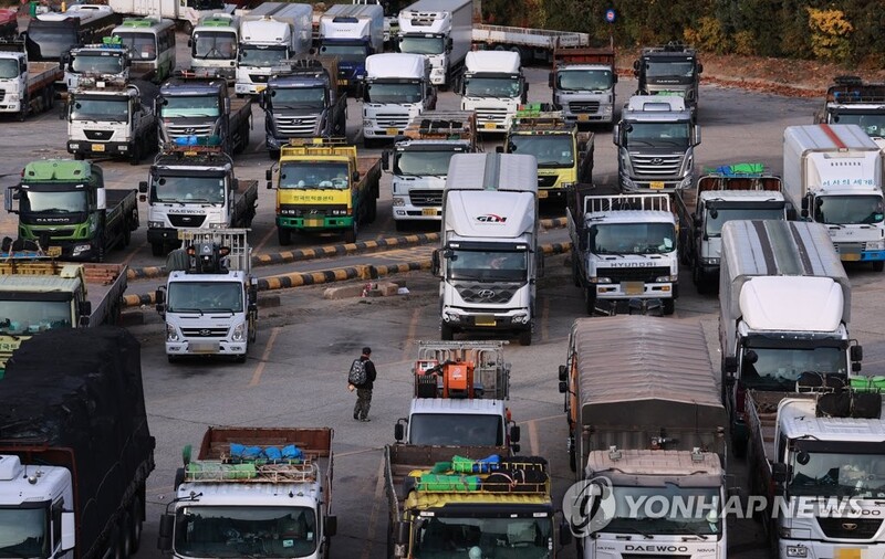 (2nd LD) S. Korea to import 200 tons of urea from Vietnam amid supply shortage