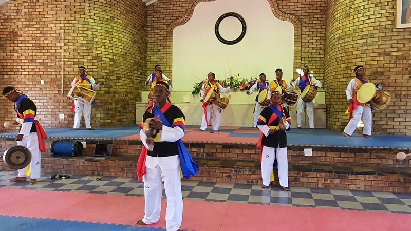 [월드&포토] 한국문화와 공부로 일어서는 남아공 오지 마을