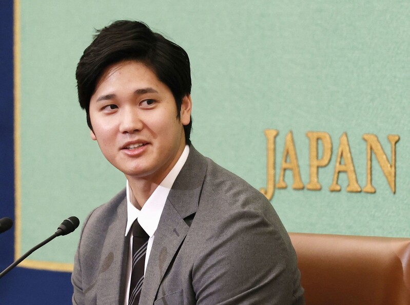 오타니 "후반기 고전했지만, 많은 것 느낀 행복한 1년"