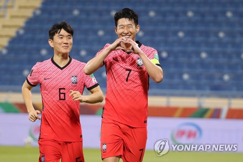 (LEAD) S. Korea blank Iraq to extend undefeated run in World Cup qualifying campaign