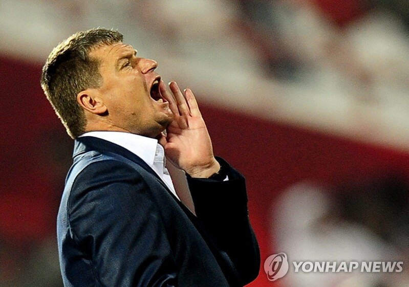 벤투호 상대 시리아, 티타 전 대표팀 감독 재선임