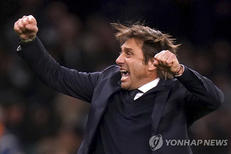 '골대 불운 손흥민'…토트넘, 리즈 2-1 격파…콘테 EPL 데뷔승
