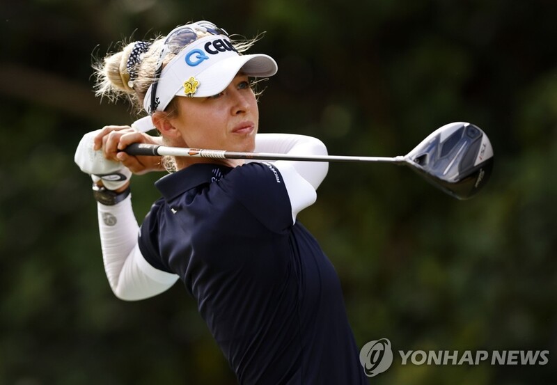 깔끔하게 인정한 코다 "오늘은 '고진영 쇼'…놀라운 골프했다"