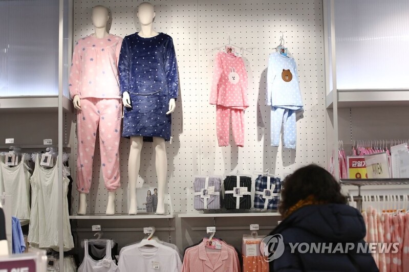 코로나가 바꾼 의식주…홈웨어·홈쿡·편의점 대세