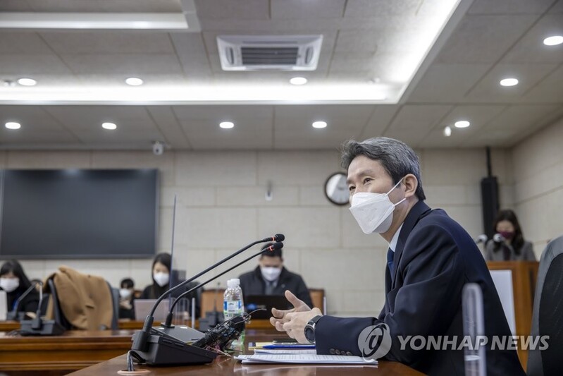 이인영 "한미, 종전선언 의미있는 진전 만들어…정세 중대 기로"(종합)