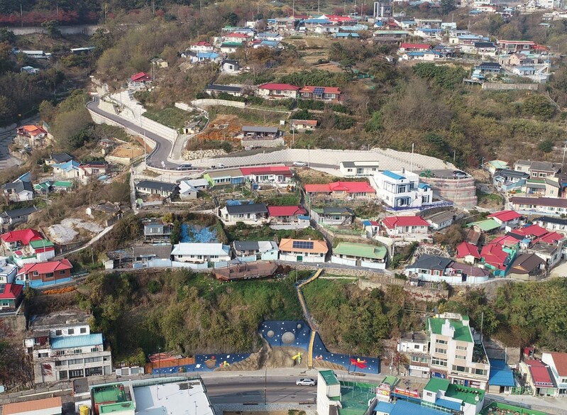 아름다운 동해 묵호항 바다를 품은 '묵호별빛마을' 준공