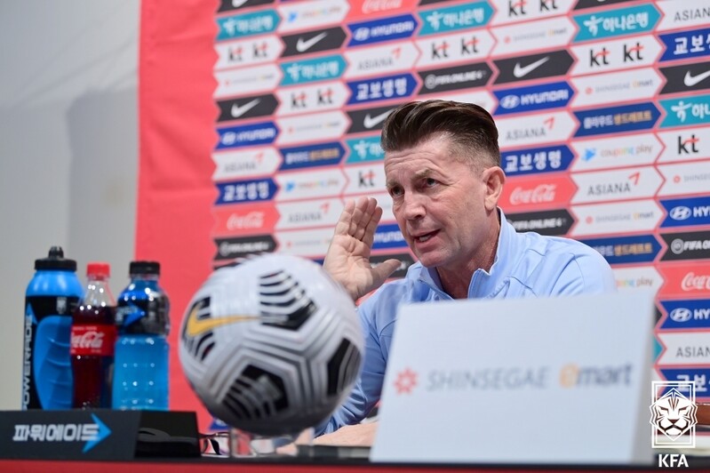Women's football coach calls for 'aggressive' games vs. New Zealand