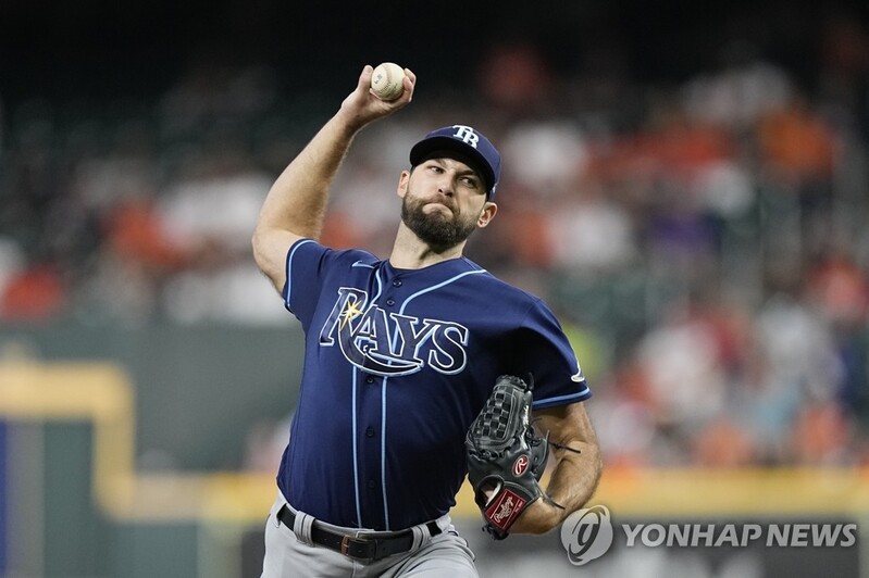 "MLB 우완 선발자원 와카, 보스턴과 1년 계약 합의"