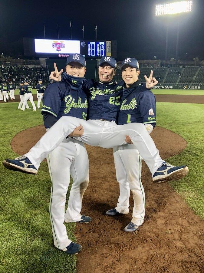 일본프로야구 우승 감독 다카쓰가 전한 긍정의 힘