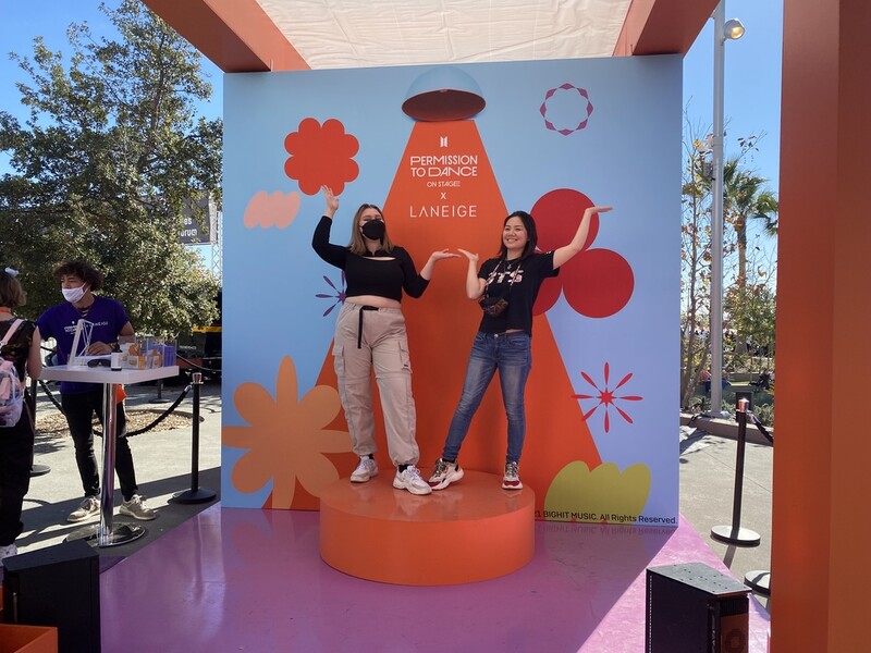 K팝전도사 넘어 산업역군이 된 BTS…LA서 'BTS 마케팅' 후끈