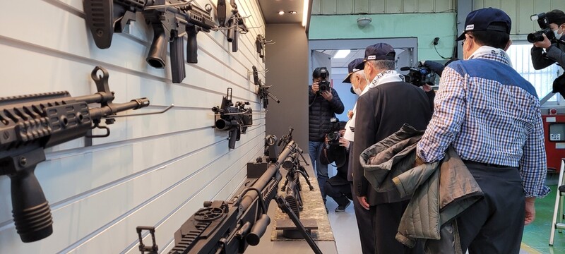 세계 최강 개인화기, 그들이 있어 가능했다…영웅들의 귀환(종합)