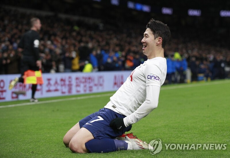 (LEAD) Son Heung-min ends drought in Tottenham's Premier League victory