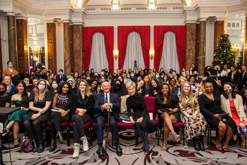 [월드&포토] 영국 한류 '찐팬' 600명 배출…K팝 아카데미 동문회