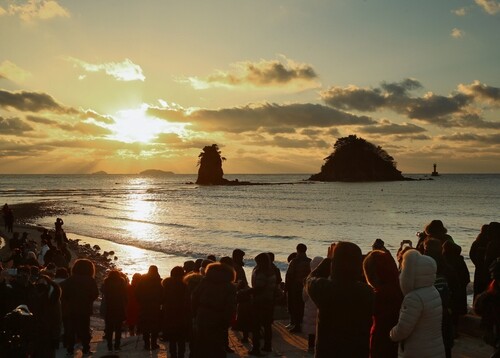 태안 해넘이·해맞이 행사 취소…"코로나19 확산세 고려"
