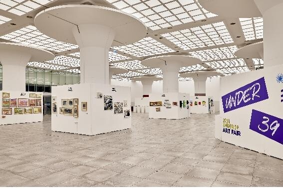 부산 청년아트페어 성공리 폐막…전시작품 40%가량 팔려