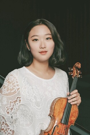Violinist Park Sueye picked for Gramophone’s ‘Recordings of the Year’