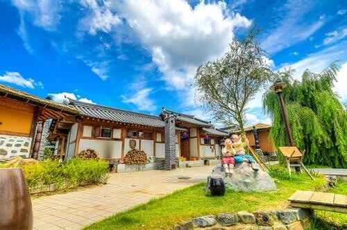 공주한옥마을 운영, 시→호텔법인 전환…"서비스 향상 기대"