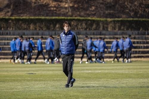 2nd-year coach for Ulsan looking to end long K League title drought