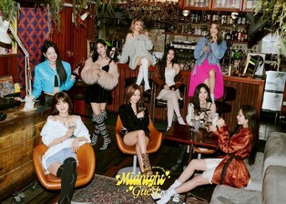 Fromis 9, exceeds 80,000 copies of presales for fourth mini album