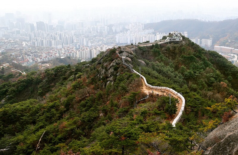 [걷고 싶은 길] 호랑이 웅거한 인왕산 길