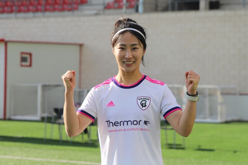 스페인 무대 데뷔 앞둔 이영주 "빨리 적응해서 힘 보태야죠"