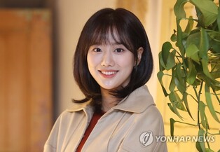 April’s Lee Na-eun accepts apology from school violence accuser and withdraws complaint