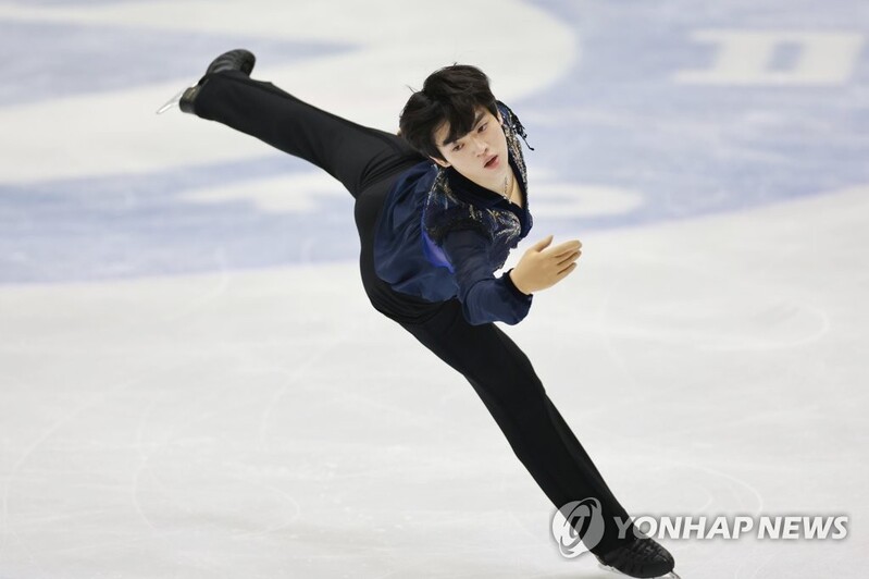 (LEAD) Figure skater Cha Jun-hwan headed to 2nd straight Olympics after winning trials
