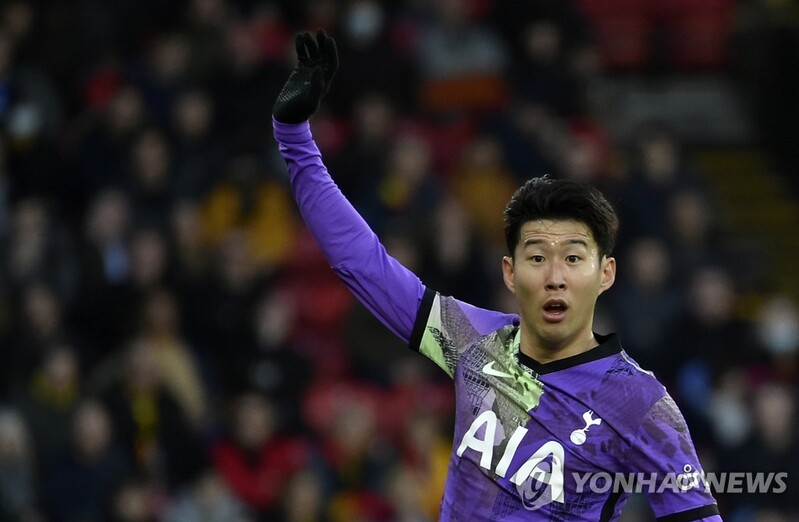 '다리 근육 통증' 손흥민, 결국 FA컵 3라운드 결장