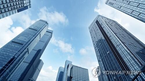 Market cap of top 100 firms gains 10.8 pct over past year