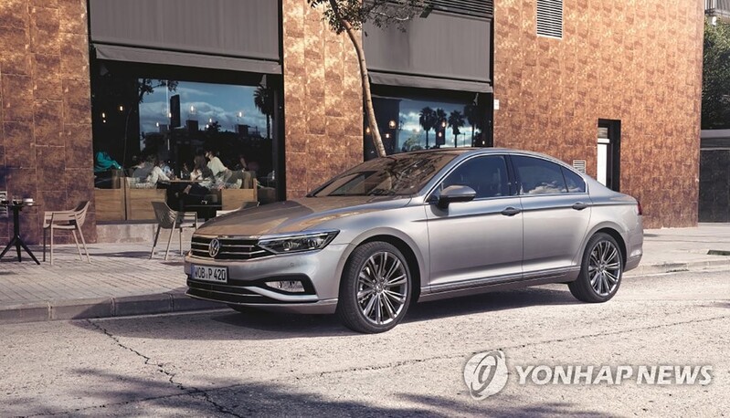 폭스바겐코리아, 2022년형 파사트 GT 출시…"상품성 강화"
